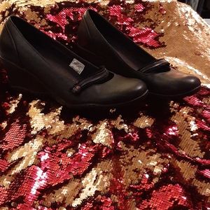 Super comfortable Merrell wedge